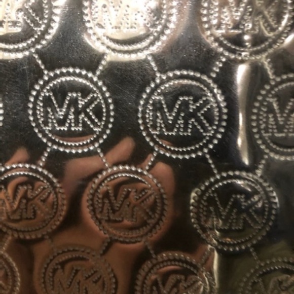 Michael Kors Metallic Patent and Leather Totebag - Picture 10 of 12
